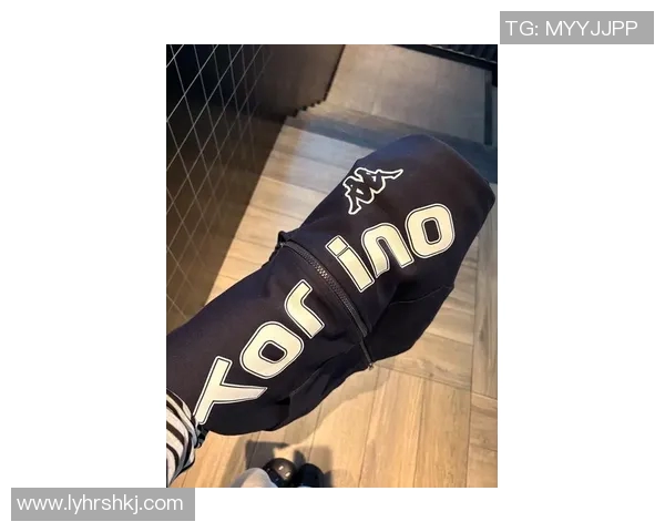 外国足球球星时尚穿搭解析 男士潮流穿搭必备参考